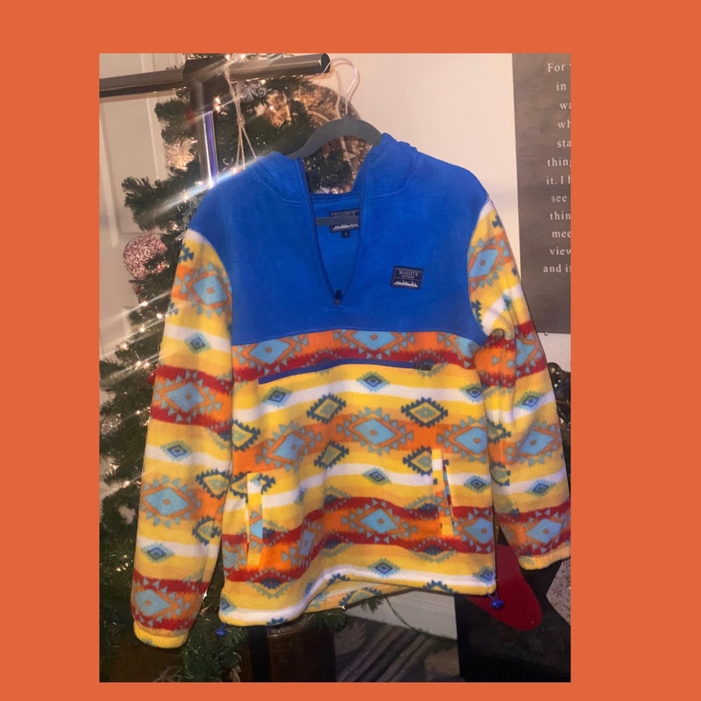 Massive Outdoor Oversized Pullover (S)